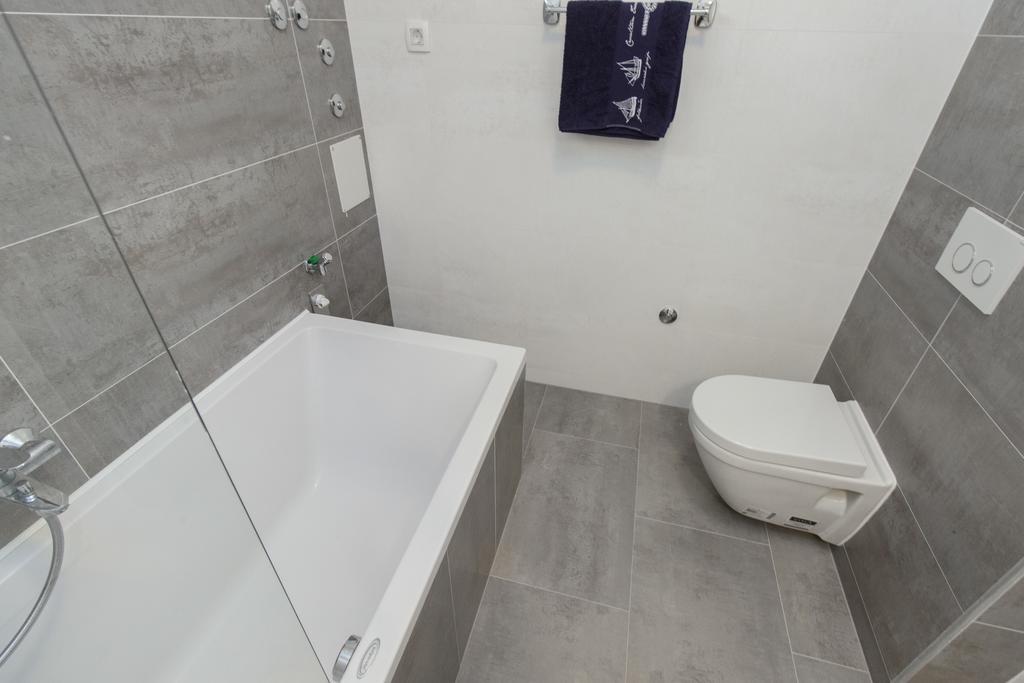 Apartment Royal Vodice Eksteriør billede
